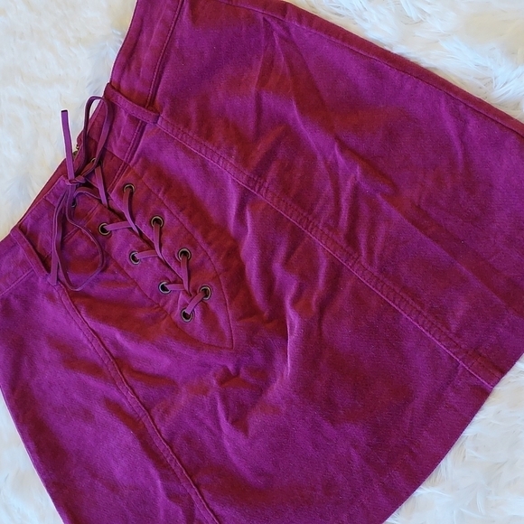 FOREVER 21 mini purple skirt size M lace up front - Picture 2 of 5